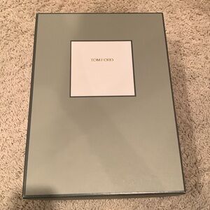 Tom Ford men’s shoebox. Size 10 excellent condition.